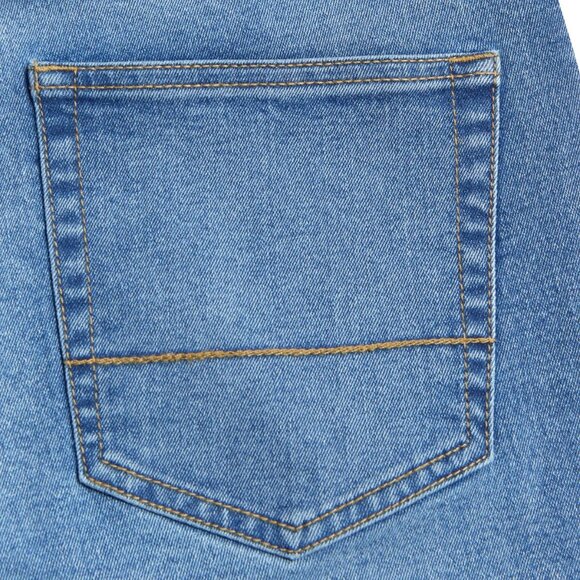 IZOD Men’s Jean - Picture 6 of 7